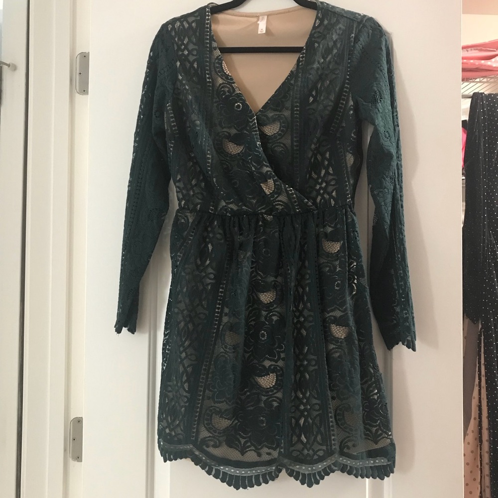 Emerald green lace long sleeve dress